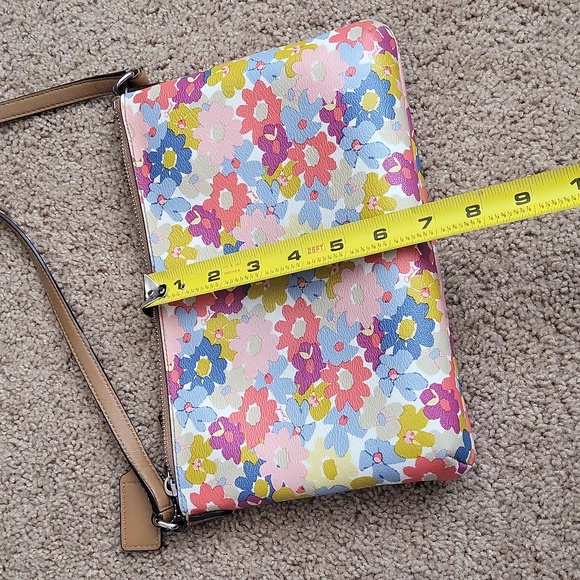Coach floral purse - Picture 6 of 9